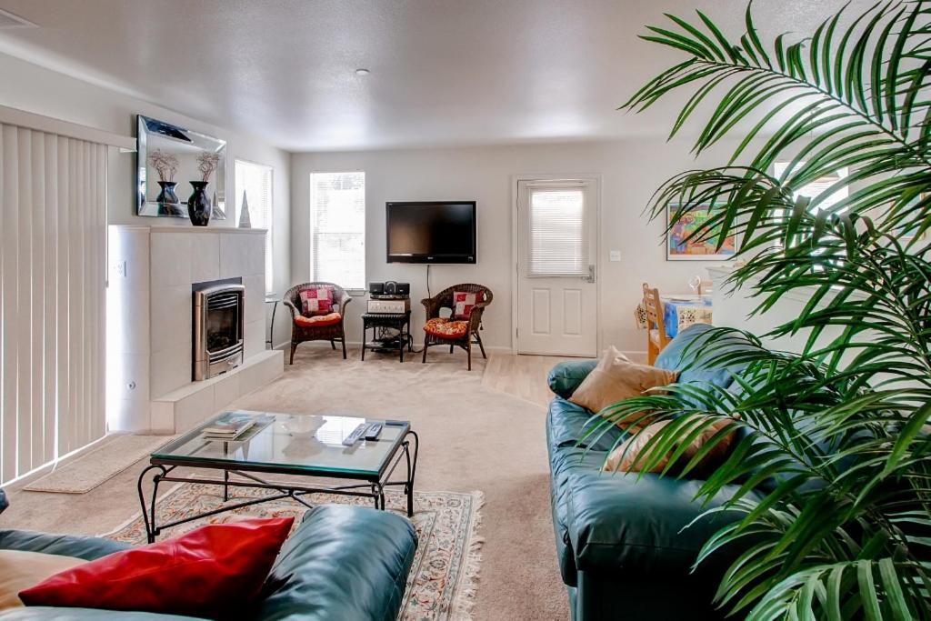 Serene Bungalow-Style Home In Point Reyes Station! 外观 照片